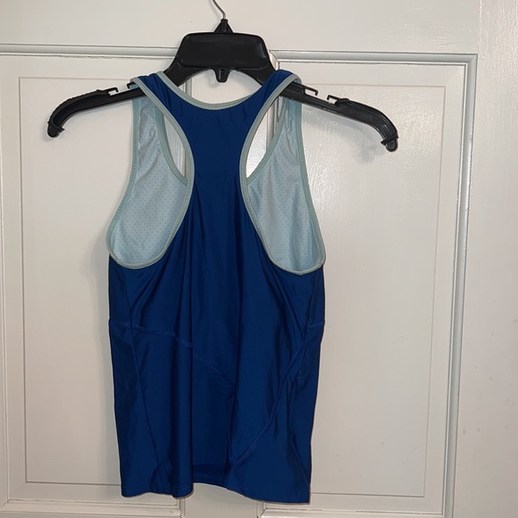 Under Armour Tennis Racerback Tank size Medium - Picture 2 of 6